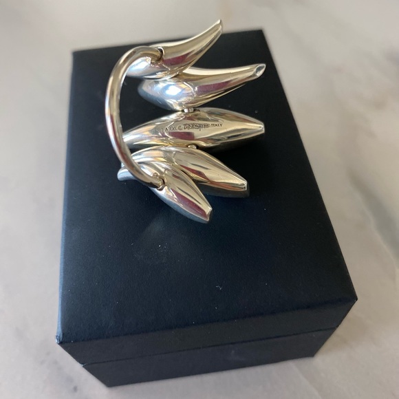 Tiffany &Co. Frank Gehry Silver Fish Ring - Picture 2 of 8